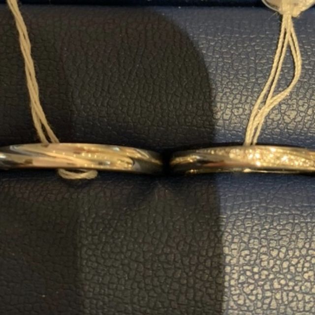 【銀座ダイヤモンドシライシの口コミ】 購入したことのあるエクセルコダイヤモンドの系列店だったので、同じく豊…