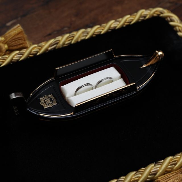 【SONARE(ソナーレ)の口コミ】 一生つけるもの、そして、仕事中もつけるものなのでシンプルだけど、ちょ…