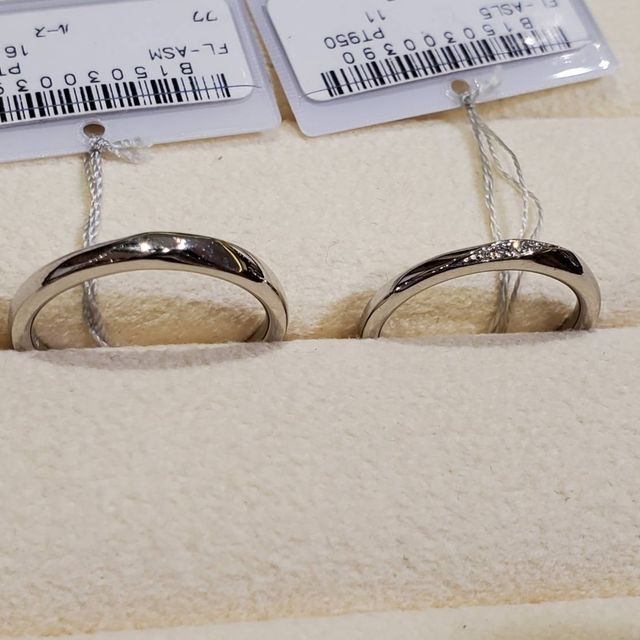 【TRECENTI(トレセンテ)の口コミ】 デザインよりもつけ心地の良さで決めました。ずっと付ける物なので、指輪…