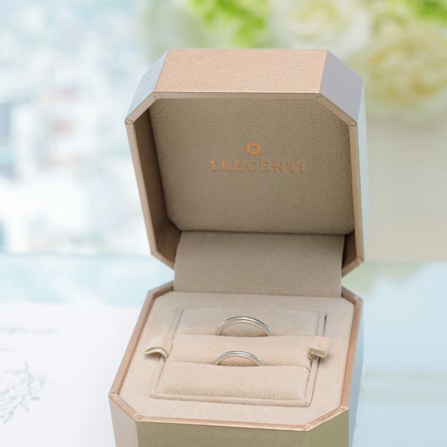 【TRECENTI(トレセンテ)の口コミ】 ・値段
・コスパのよさ

いろんなリングを試着しましたが、ストレートな物…