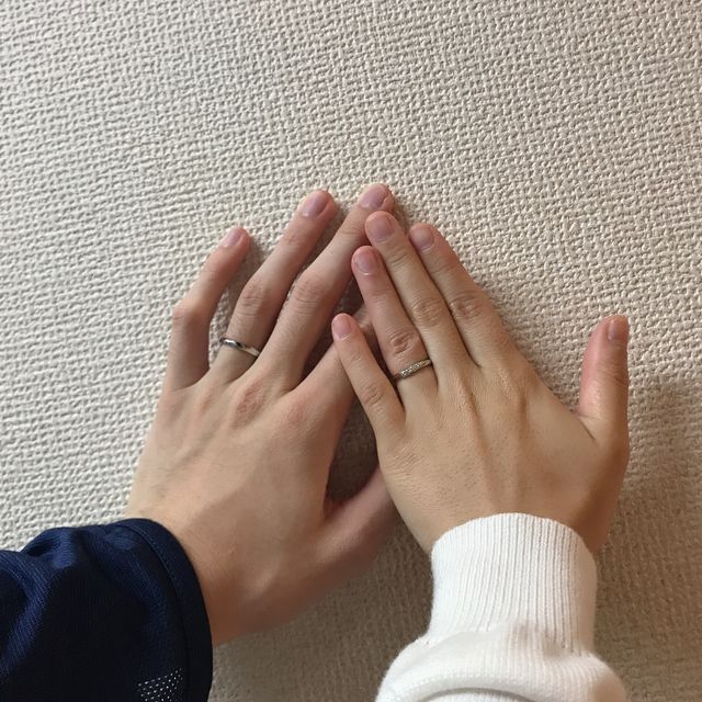 【銀座ダイヤモンドシライシの口コミ】 もともとウェーブのデザインでかつダイヤがついているものがいいと思って…