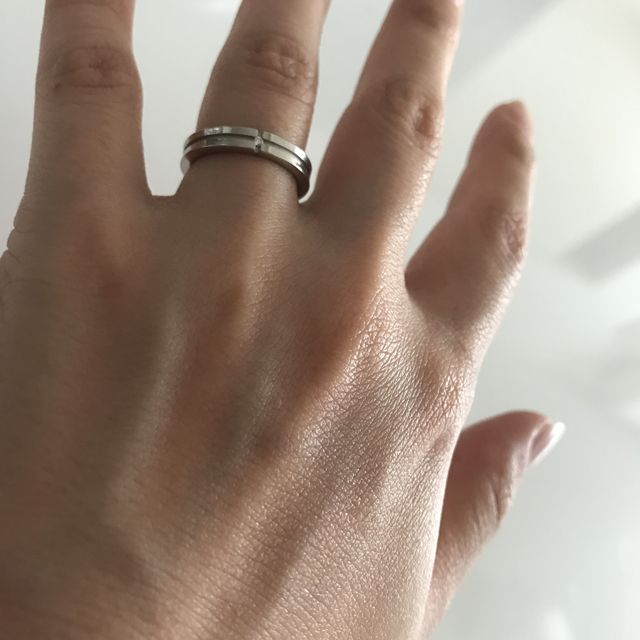 【アイプリモ(I-PRIMO)の口コミ】 2人で色々なブランドのサイトを調べ、どんな指輪がいいかと検討していたと…