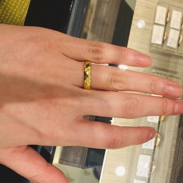 【NIESSING(ニーシング)の口コミ】 幅広のリングを探しており、こちらのリングはイメージにピッタリだと思い…