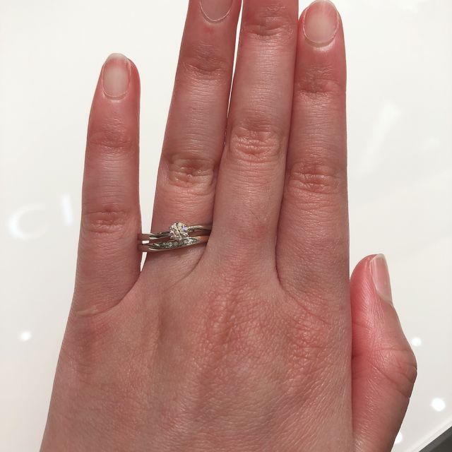 【俄(にわか)の口コミ】 いろいろな結婚指輪を見た中でも俄の結婚指輪は指輪一つ一つにストーリー…