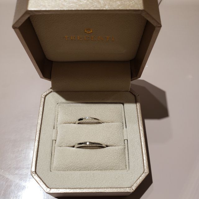 【TRECENTI(トレセンテ)の口コミ】 入店から購入までの店員さんの対応が良かったです。
特に指輪の選び方や特…