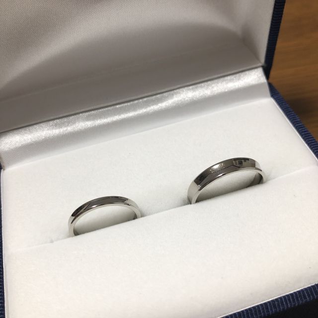 【Ptau(ピトー)の口コミ】 シンプルなデザインだが高級感があり、
尚且つ私のモットー　シンプルイズ…