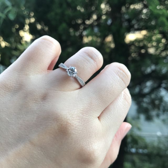 【宝寿堂(ほうじゅどう)の口コミ】 指輪のデザインがちょっと違うなと思っていたら店員さんに、付け加えるこ…