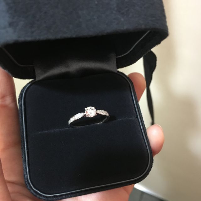 【ティファニー(Tiffany & Co.)の口コミ】 彼がブランド好きだったのでわかりやすいブランドのものを買ってきてくれ…