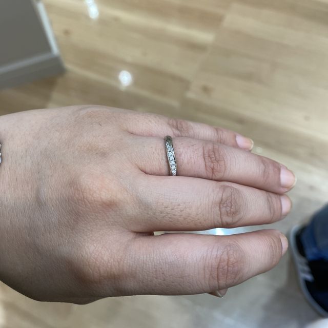 【銀座ダイヤモンドシライシの口コミ】 ダイヤモンドの輝きが他店舗とは全然違います。
また店員さんの対応も良く…