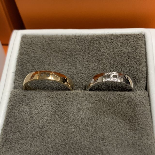 【エルメス(HERMES)の口コミ】 エルメスの他の種類のリングも魅力的でしたが、「H」の文字がモチーフにな…