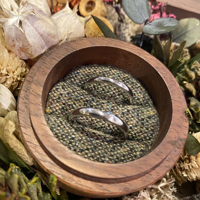 【鎌倉彫金工房の口コミ】 元々シンプルなデザインが良くて、どうせシンプルなら自分たちで製作した…