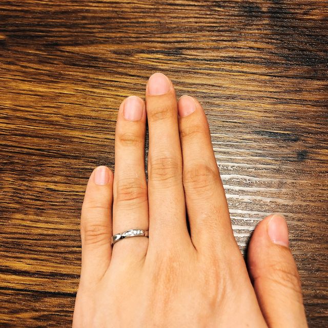 【【閉業】フラー・ジャコー(FURRER-JACOT)の口コミ】 デザインは5枚の花びらのような形をしており、私が購入したタイプはそのう…