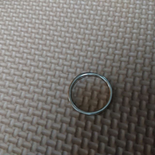 【NINA RICCI(ニナリッチ)の口コミ】 何ヵ所か指輪を見に行って、エステールにあったニナリッチの指輪に決めま…