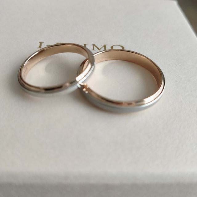 【アイプリモ(I-PRIMO)の口コミ】 もともと、2色使いの指輪がいいなと思っていたので、
理想的なものを見つ…