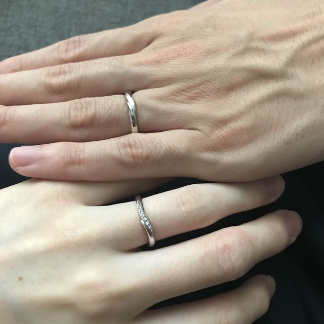 【アイプリモ(I-PRIMO)の口コミ】 手が綺麗に見えるデザインにこだわって決めました。
カーブが緩すぎなくて…