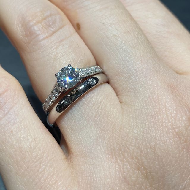 【ヴァン クリーフ＆アーペル(Van Cleef & Arpels)の口コミ】 晩婚花嫁ですが、華やかでありつつも可憐、上品であるところに惹かれまし…