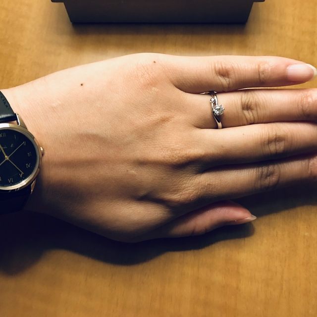 【アイプリモ(I-PRIMO)の口コミ】 指輪に込める意味やデザインと価格などを総合して決めました。

9月生まれ…