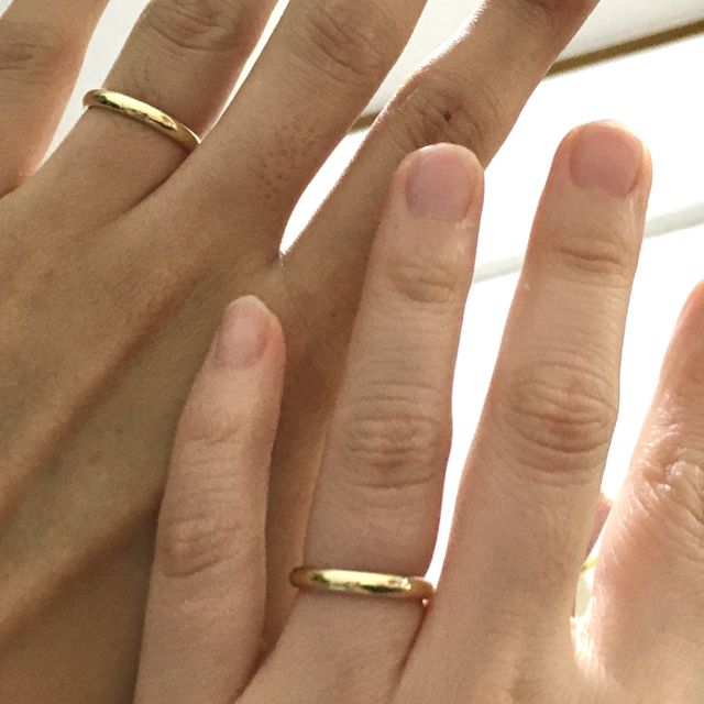 【4℃ BRIDAL(ヨンドシーブライダル)の口コミ】 つけ心地がとてもよく、主人が気に入ったことが大きいです。
色も新しく出…