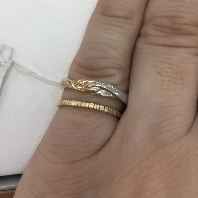 【STAR JEWELRY(スタージュエリー)の口コミ】 ネットで見かけて気に入り、四国から海を渡って岡山まで試着しに行きまし…