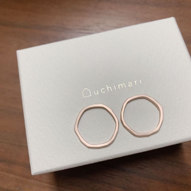 【uchimari(ウチマリ)の口コミ】 細くて華奢なリングが良かったのと、カラーはピンクゴールド、マットにナ…