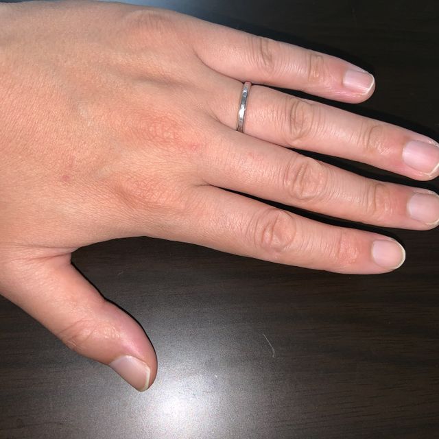 【鎌倉彫金工房の口コミ】 普段から指輪をつける習慣がなかったため、派手過ぎず、地味過ぎずという…