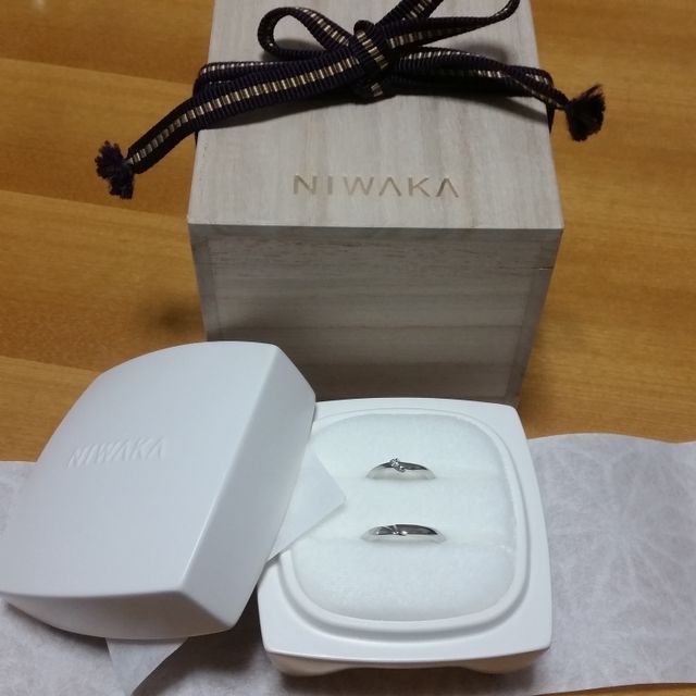 【俄(にわか)の口コミ】 結婚指輪の有名なブランドと言えば海外の派手なものが多いイメージだった…