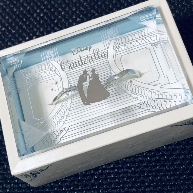 【Disney Cinderella(ディズニー シンデレラ)の口コミ】 彼がディズニーが好きでディズニーがモチーフになった指輪がいいとの希望…