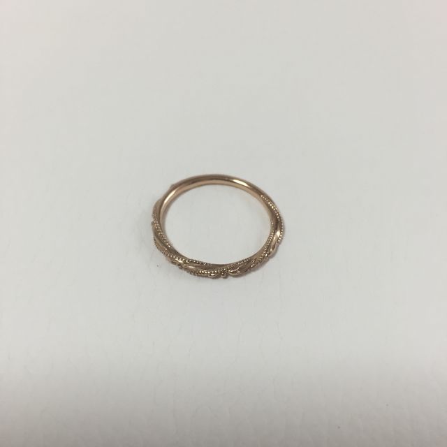 【LUCIE(ルシエ)の口コミ】 花がもともと好きでだったので、バラをモチーフとした指輪があることに驚…