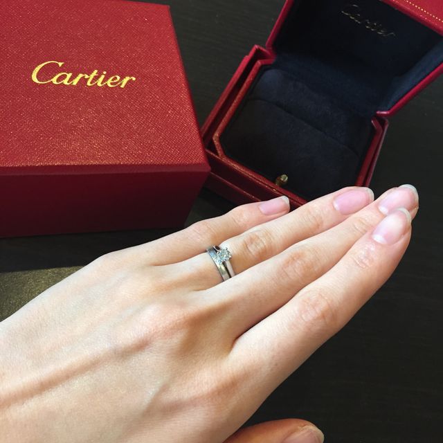 【カルティエ(Cartier)の口コミ】 なんと言ってもSOLITAIRE 1895の婚約指輪は、老舗カルティエで120年以上も…