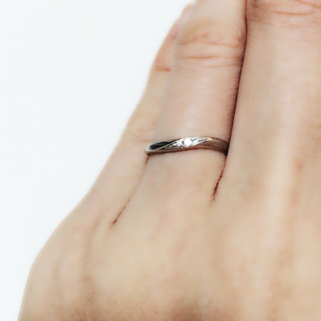 【ヴァンドーム青山(VENDOME AOYAMA)の口コミ】 婚約指輪はつけない予定だったので、重ね付け等は意識せずに好きなデザイ…