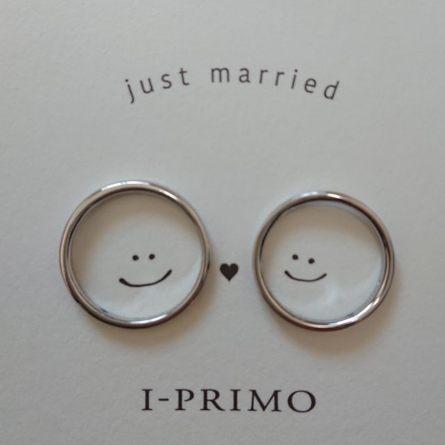 【アイプリモ(I-PRIMO)の口コミ】 シンプルで普段使いしやすく、つけ心地のよい結婚指輪を探していました。…