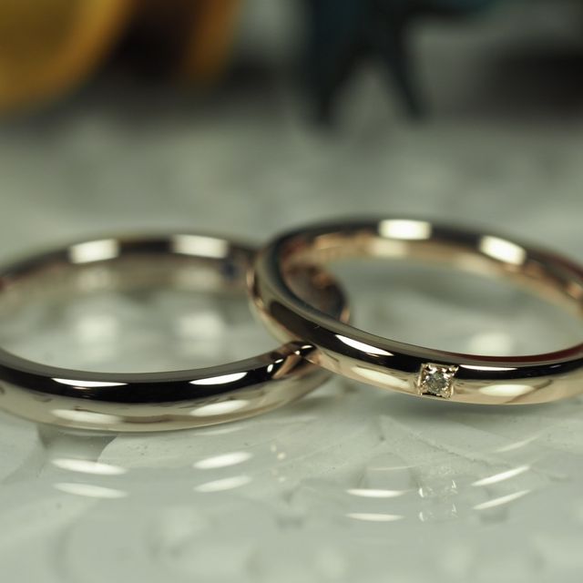 【Antille(アンティール)の口コミ】 他のお店にはないようなカラーのリングや
グラデーションになっているカラ…