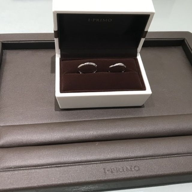 【アイプリモ(I-PRIMO)の口コミ】 初めは形にこだわりがありませんでしたが、実際に指に付けるとウェーブが1…