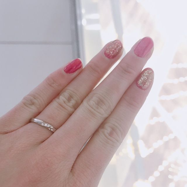 【銀座ダイヤモンドシライシの口コミ】 当初はダイヤモンド少なめの派手過ぎず、ストレートタイプの物を希望して…