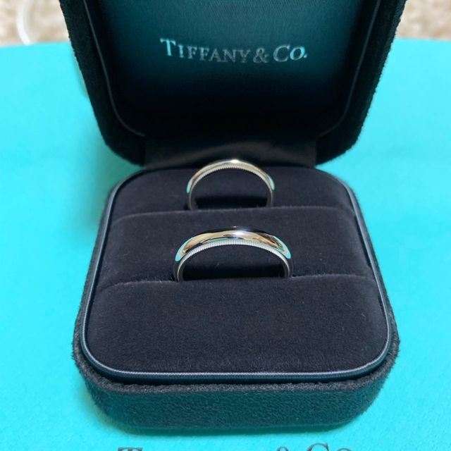 【ティファニー(Tiffany & Co.)の口コミ】 婚約指輪と重ね付けしたかったので、プラチナのシンプルなものを探してい…
