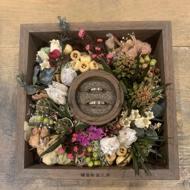 【鎌倉彫金工房の口コミ】 お互いにブランドにこだわりがなく、
ずっと身に付けるものなので思い入れ…