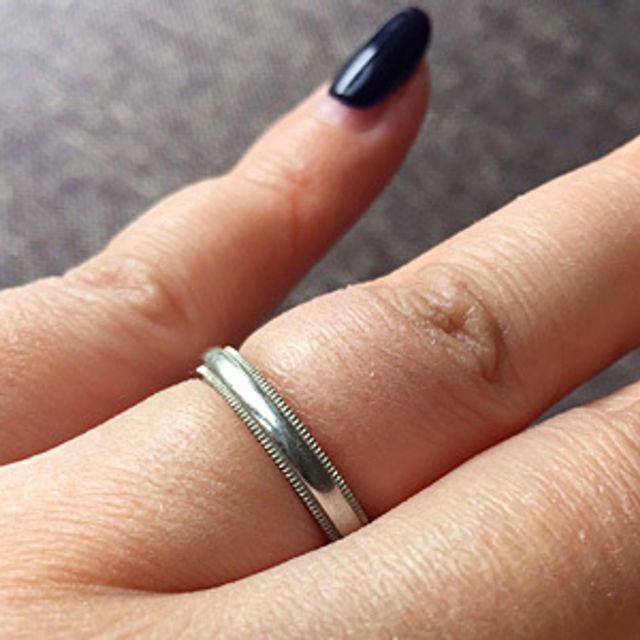 【ティファニー(Tiffany & Co.)の口コミ】 婚約指輪がティファニーなので、結婚指輪もティファニーで揃えました。主…