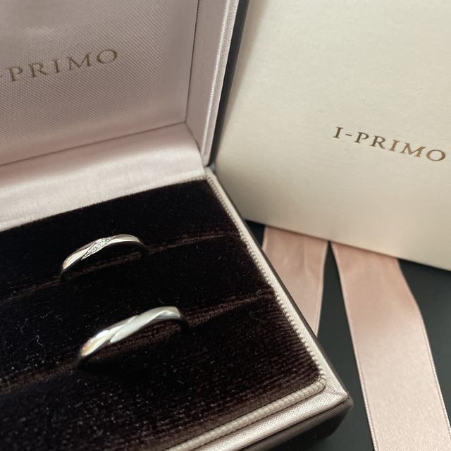 【アイプリモ(I-PRIMO)の口コミ】 シンプルでウェーブラインのものを探していました。
ウェーブラインの決め…