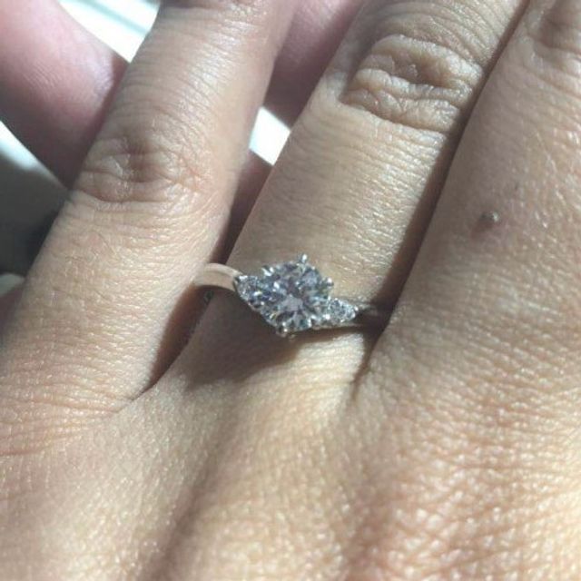 【BRILLIANCE+(ブリリアンスプラス)の口コミ】 豊富なデザインの中から最適なものを探すのが比較的簡単だと思いますね。…