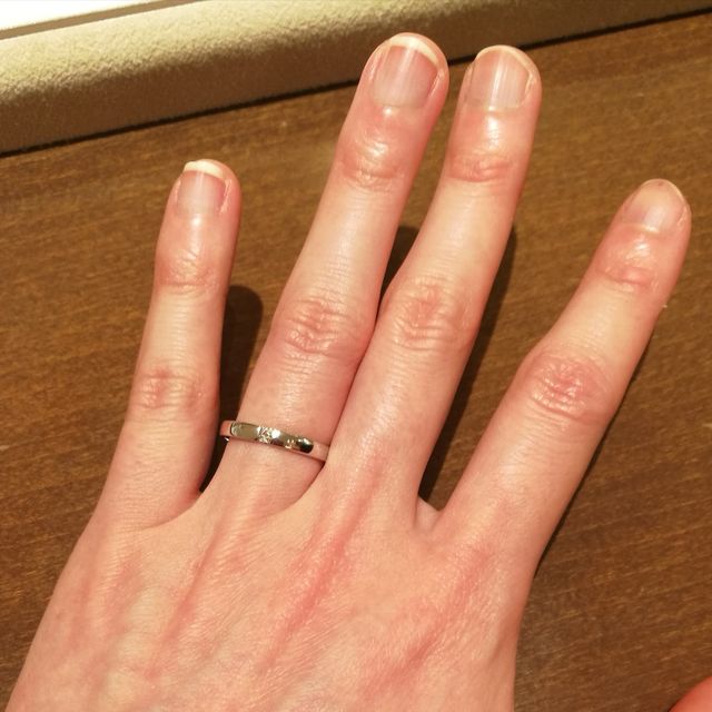 【ギンザタナカブライダル(GINZA TANAKA BRIDAL)の口コミ】 日本のブランドで作りが丁寧だと思ったため。
またプラチナの純度も高く、…