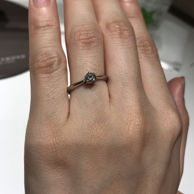 【エクセルコダイヤモンド(EXELCO DIAMOND)の口コミ】 ダイヤモンドのクオリティとリングのデザイン性。ダイヤモンドのクオリテ…