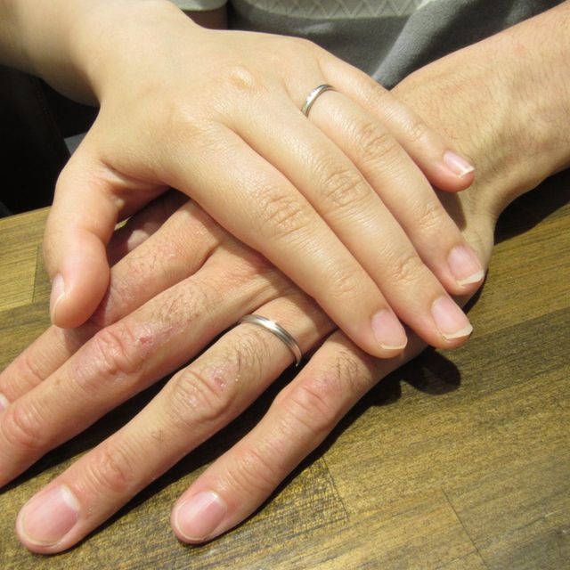 【輪-RIN-の口コミ】 シンプルなデザインで、太くなく、つけ心地が良い指輪を探していて出会い…