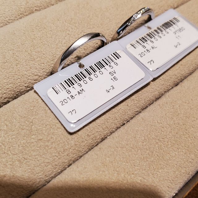 【TRECENTI(トレセンテ)の口コミ】 指輪をはめてこんなにしっくり来るものははじめてでした。他の指輪は手を…