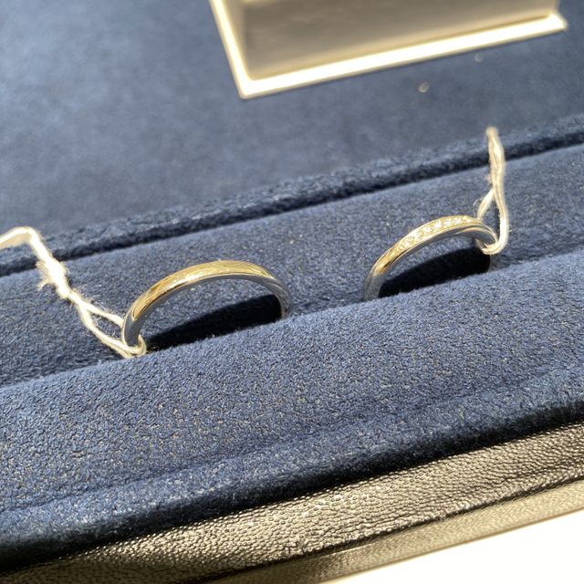 【4℃ BRIDAL(ヨンドシーブライダル)の口コミ】 デザインが良かったです。もともと購入していたエンゲージリングとの組み…