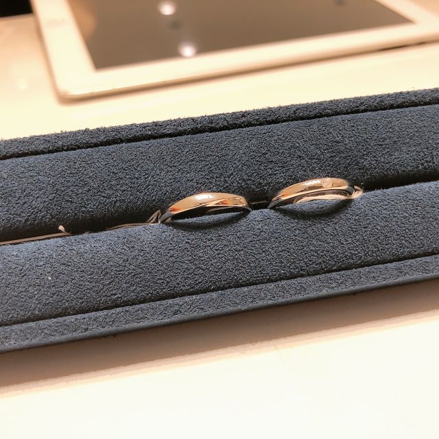 【4℃ BRIDAL(ヨンドシーブライダル)の口コミ】 結婚指輪を選んだ決め手として、まず種類の豊富さです、ほかのブランドと…