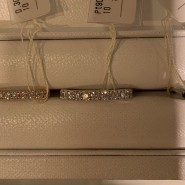 【Ponte Vecchio(ポンテヴェキオ)の口コミ】 ハーフエタニティを探していてポンテヴェッキオさんにも伺いました。デザ…