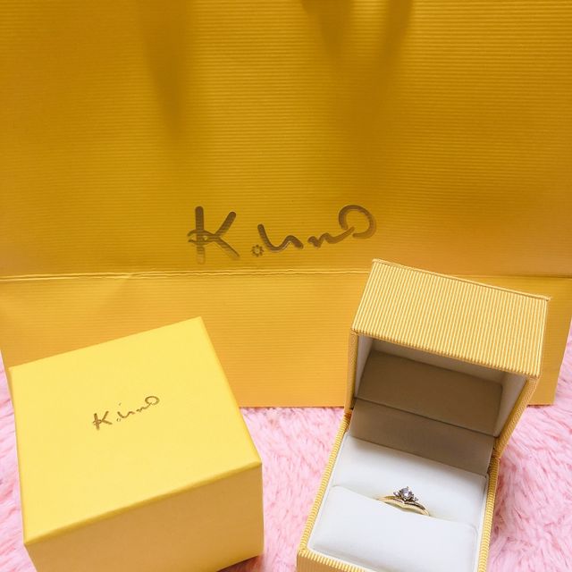 【ケイウノ ブライダル(K.UNO BRIDAL)の口コミ】 カラーを選べることとディズニーコラボですが自分でデザインを考えられる…