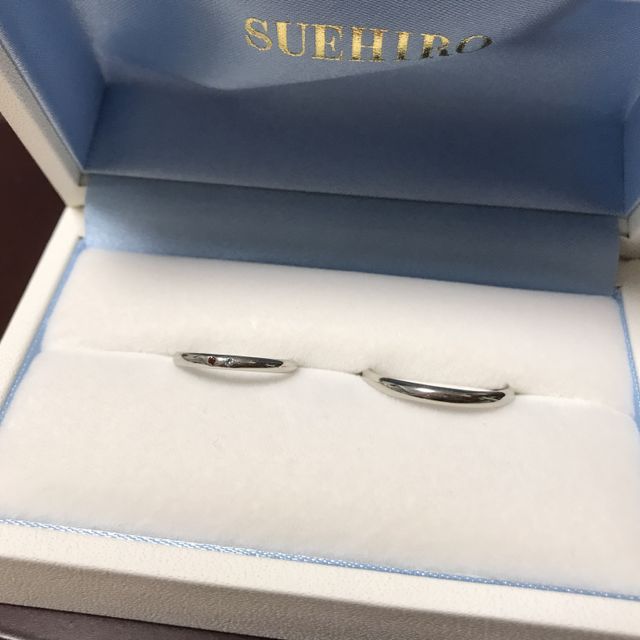 【SUEHIRO(スエヒロ)の口コミ】 結婚指輪に特にこだわりがなかったので、プラチナでシンプルでとにかくリ…