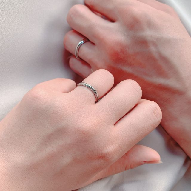 【アイプリモ(I-PRIMO)の口コミ】 「ヘリオス」というデザインにしました。
ダイヤが入ってないデザインがよ…