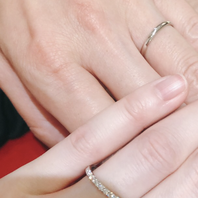 【銀座ダイヤモンドシライシの口コミ】 0.5号ごとにサイズを選択できること、着け心地、鍛造が決めてでした。鍛造…